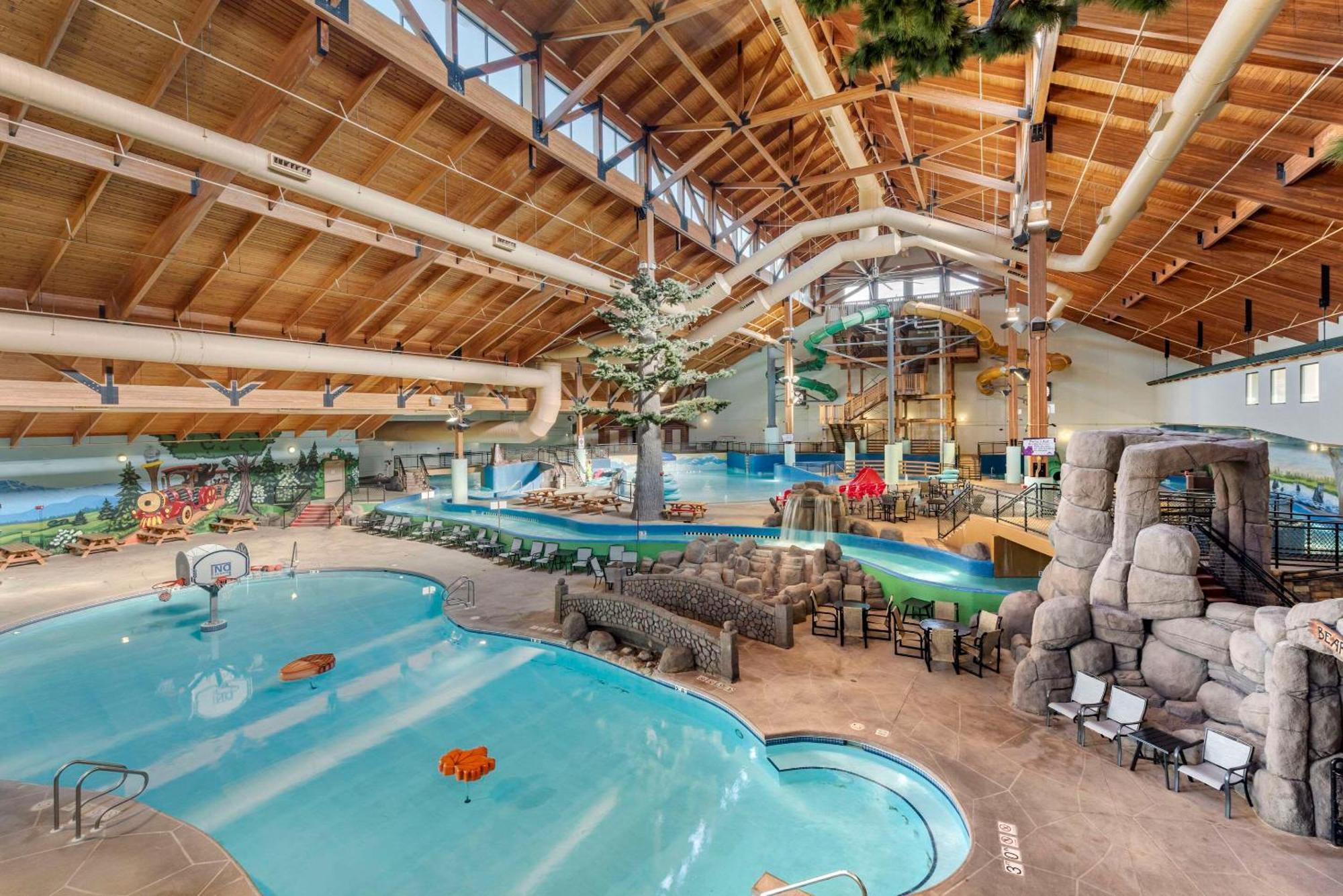 Three Bears Resort Waterpark Near Tomah Ascend Collection Warrens ภายนอก รูปภาพ
