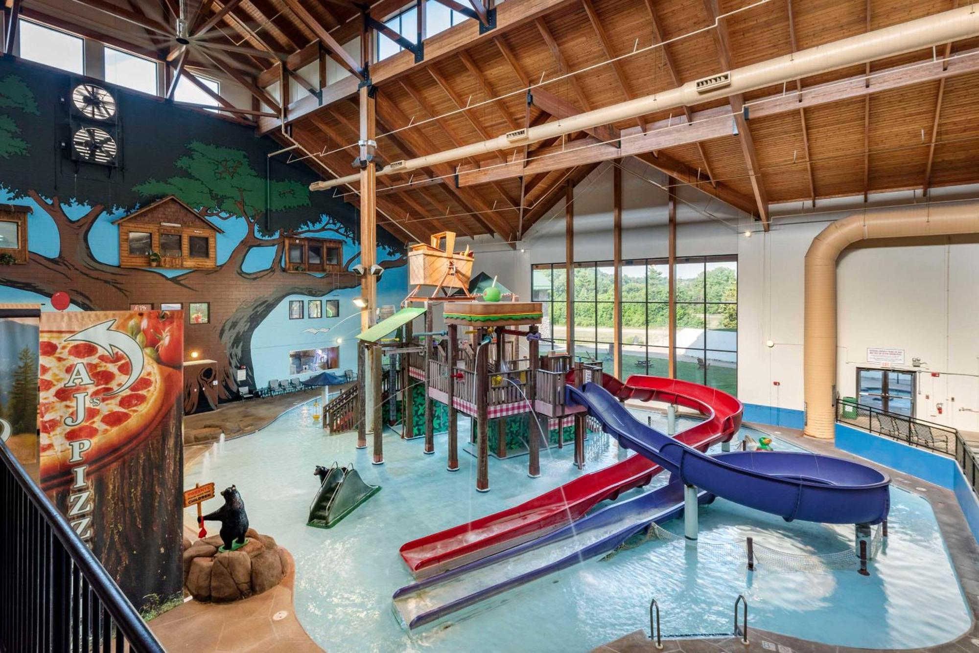 Three Bears Resort Waterpark Near Tomah Ascend Collection Warrens ภายนอก รูปภาพ